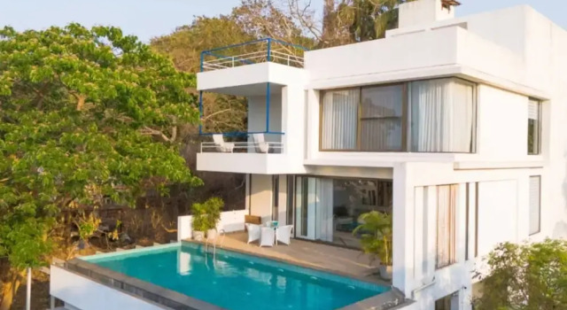 Вилла Lux 4bhk w Elevated Pool 3km to Beach Lazy Duck