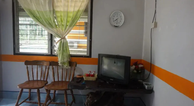 Kittiya Homestay, Забронировать Отель Отели Южного Таиланда с парковкой, Парковка