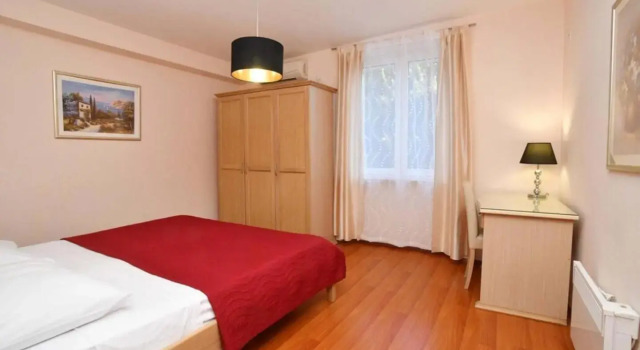 Apartments Star 2, Забронировать Апартаменты/квартира Lazaret , рядом с Частный Пляж Hotel More
