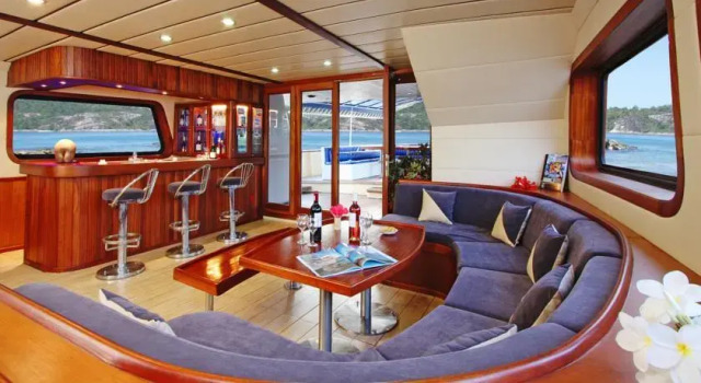 Sea Star and Sea Bird - Silhouette Cruises Ltd., Book Hotel Hotels in Mahe with Parking, Parking