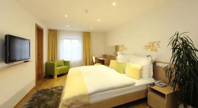 Hotel Historia Malomkert, Reserva ahora Hotel Hoteles en Veszprem con desayuno, Desayunos
