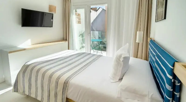 Standard Zimmer HOTEL BINI
