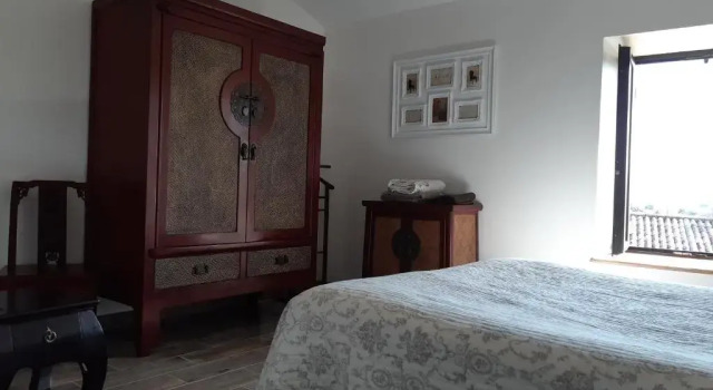 Au Petit Bonheur chez Bambina, Réserver Auberge de jeunesse Auberges de jeunesse à Bourgogne., Auberge de jeunesse
