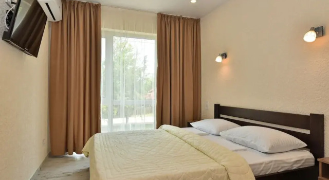 REEF Hotel, Prenota Hotel Hotel a Odessa region con piscina, Piscina