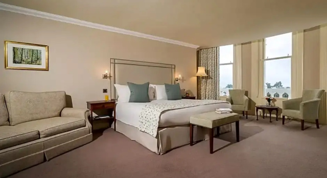 Номер Executive The Grand Hotel