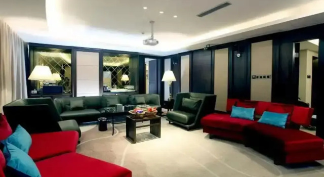 Люкс Superior Elite Polink Global Hotel