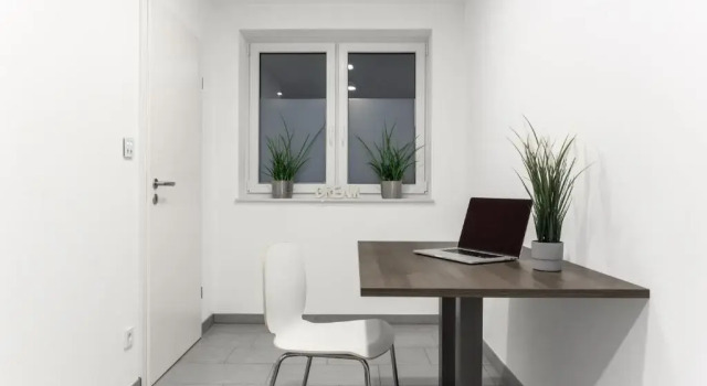 Апартаменты Apartment Westend mit 4-Zimmern, Aussenbereich und eigenem Parkplatz