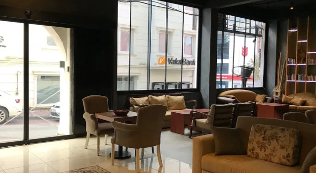 Safir Hotel