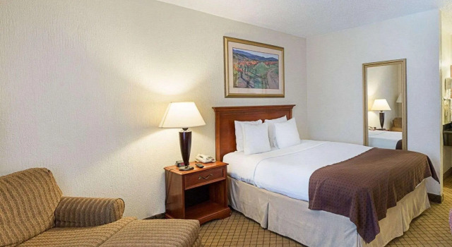 Двухместный номер Standard GreenTree Hotel & Extended Stay I-10 FWY Houston, Channelview, Baytown
