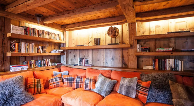 Chalet La Ferme Des Petites Frasses, Забронировать Шале Виллы Овернь-Рона-Альпы, Вилла