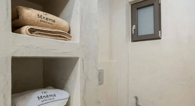 Люкс c 1 комнатой с видом на море Mnḗmē Suites & Villas