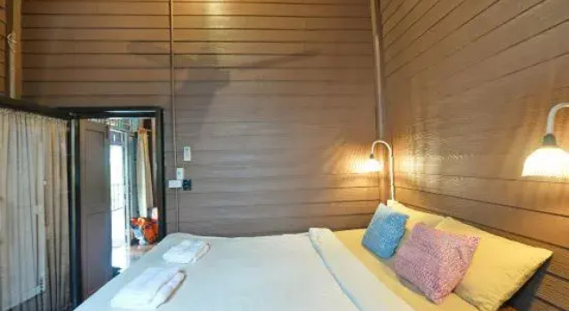 Четырёхместный номер Standard с балконом Huan Kawin Est.58 Lanna Home & Collection