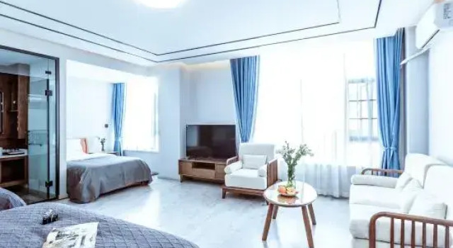 Люкс Standard Wanghai Chenxi Hotel, Dali