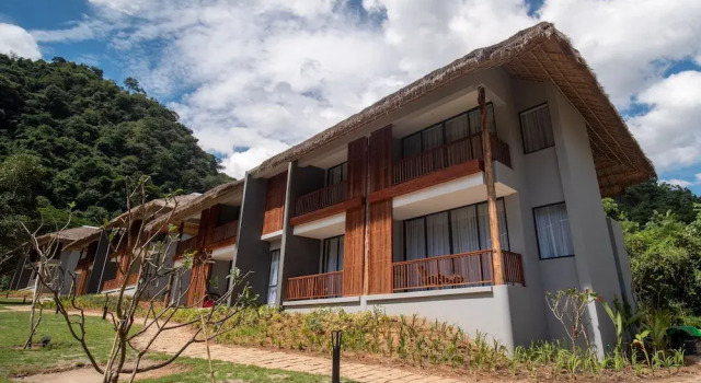Zwekapin Valley Resort & Spa, Rezervasyon Tatil Köyü Hpa-An Kayin State