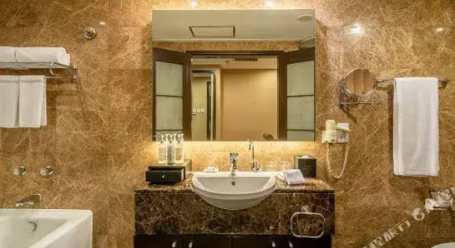 Люкс Premier Dongying Blue Horizon International Hotel