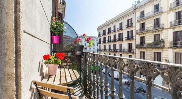 Двухместный номер Standard с балконом El Born Guest House by Casa Consell