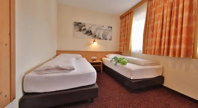 Двухместный номер Standard с балконом и с красивым видом из окна Noldis Hotel