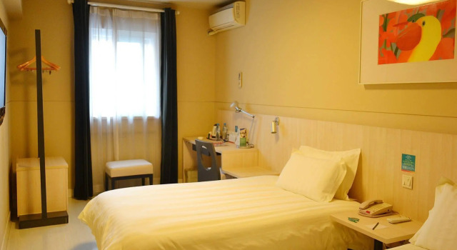 Jinjiang Inn Langfang High speed Train Station Yinhe Road S