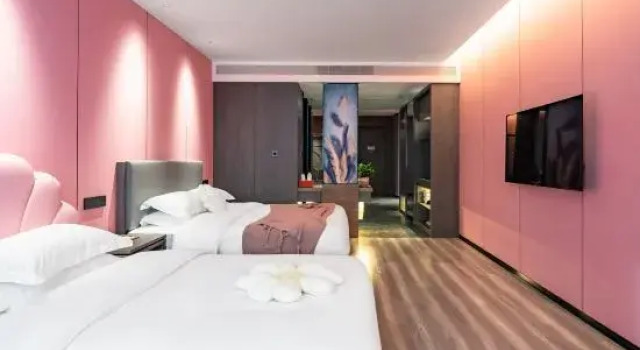 Семейный люкс Cangnan Lihao Hotel(Cangnan Railway Station)