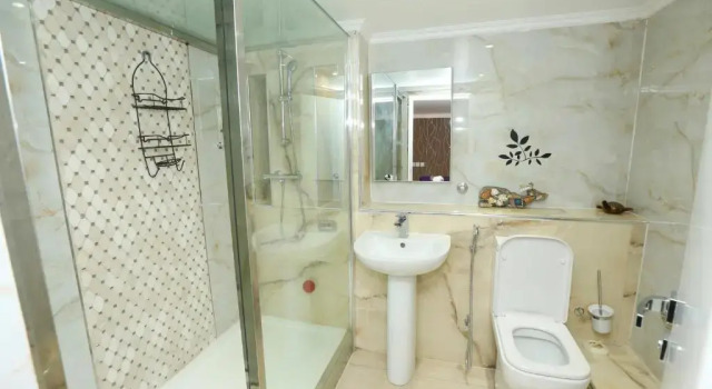 Апартаменты с балконом The Wells Carlton Hotel and Apartments