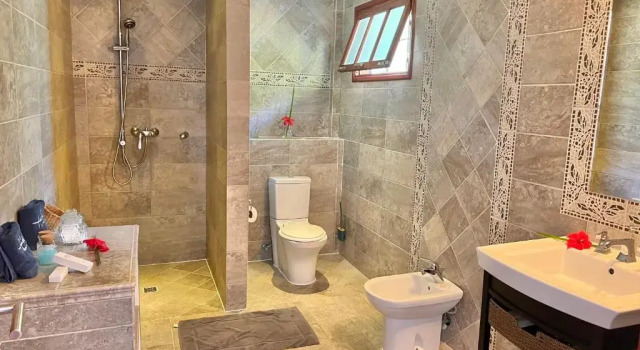 Апартаменты с 2 комнатами Hilltop Boutique Hotel