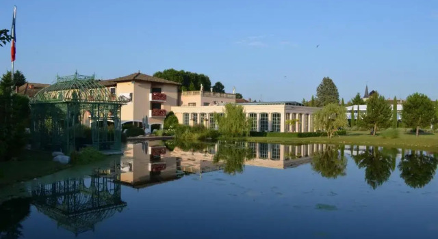 Полулюкс Georges Blanc Parc & Spa - Relais & Chateaux