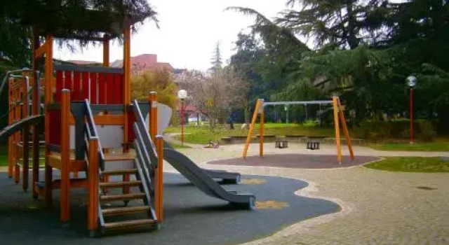 B&B Milano3, Book Bed and Breakfast Hotels in Basiglio with Parking, Parking