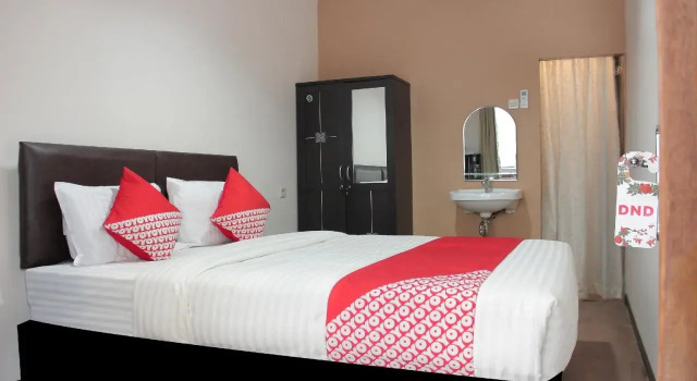 OYO 222 M@jayakarta, Book Hotel Jakarta Jakarta Province