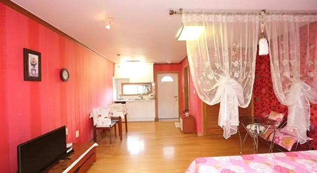 Sokcho Seorak's Sight Pension, Забронировать Отель Сокчхо Канвондо, рядом с Тематический парк Seorak Cinerama