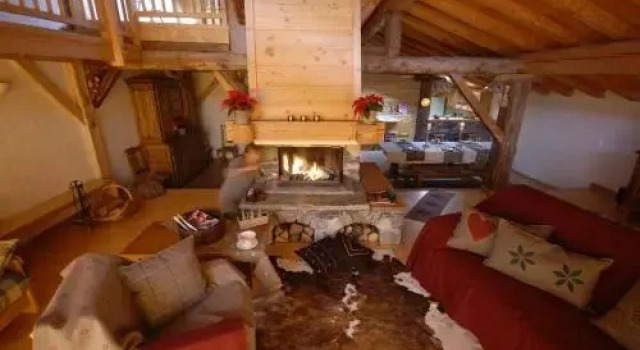 Chalet des Laix, Book Chalet Hoteller i Rhône-Alps med parkering, Parkering