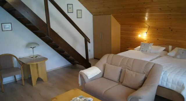 Apartments Janjusevic, Prenota Appartamento Hotel a Gorenjska con parcheggio, Parcheggio