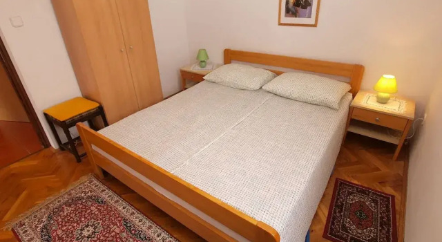 Apartment 297