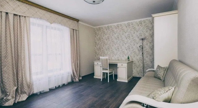 Plissa, Prenota Hotel Plisa 
