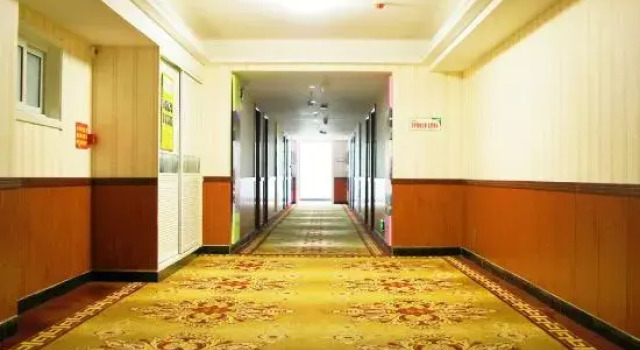 Zhen'an Wanyuan Hotel, Book Hotel Zhenan Shaanxi