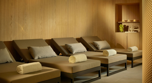 Crystal Hotel
