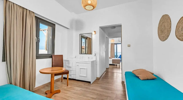 Семейный номер Standard c 1 комнатой Sunset Beach Hotel