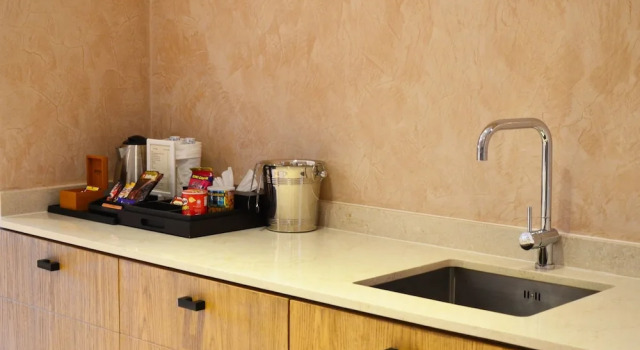 Номер Standard с видом на горы Toscana Valley Town Square Suites