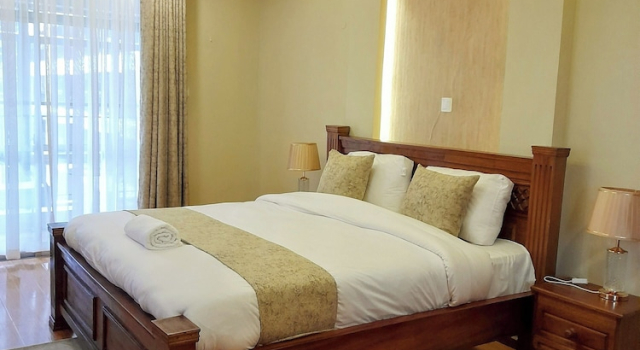 Luxurious 4-bedroom Apartment With Pool Access in Lavington, Réserver Appartement Hôtels à Nairobi avec parking, Parking