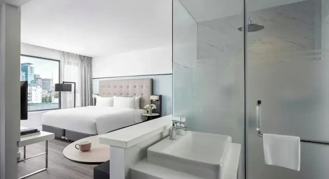 Двухместный номер Premier с видом на город M Village Hotel Tôn Thất Đạm, a brand of Modern Village Lifestyle