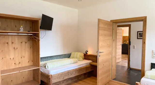 Holiday Home in Tyrol Near Ziller River, Rezerwuj Hotel Hotele w Tyrol z parkingiem, Parking