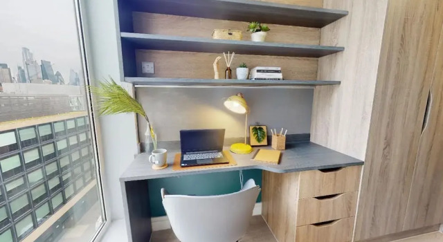 Студия Standard iQ Bankside London