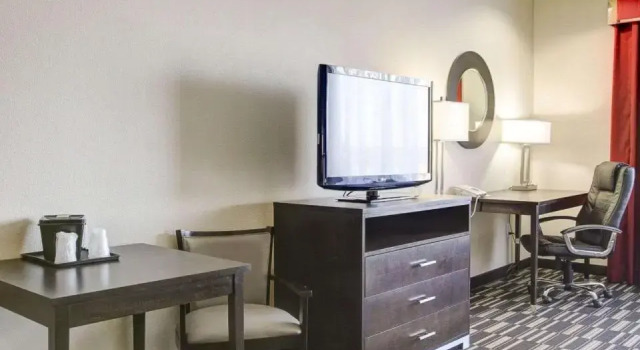 Номер Standard Quality Inn & Suites Bryan-College Station