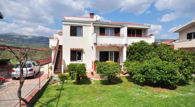 Apartments Zizic, Rezerwuj Apartament Hotele w Split-Dalmatia County z parkingiem, Parking