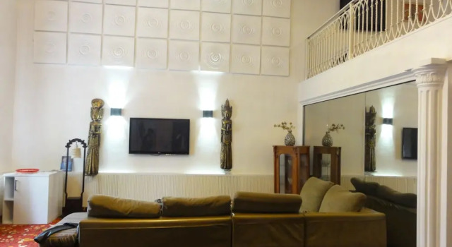 Park Villa, Book Villa Sommerhuse i Shymkent, Hytte