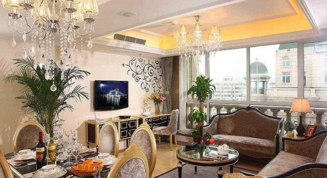The Riverside Baroque Palace, Book Hotel Sanlitun Beijing Area