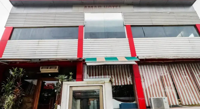 OYO 29400 Hotel Amar, Rezervovat Hotel Patiála 