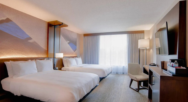 Четырёхместный номер Standard Richmond Marriott Short Pump