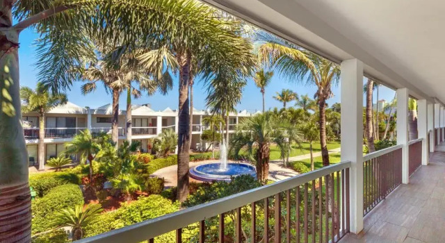 Двухместный номер Standard The Beachcomber St. Pete Beach Resort & Hotel