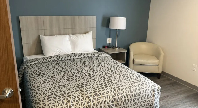 Люкс WoodSpring Suites East Lansing - University Area