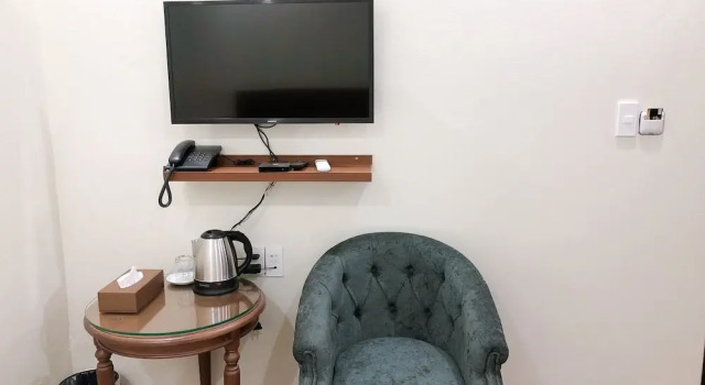 Номер Economy Gia Quý Hotel